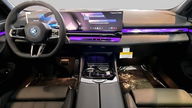 2026 BMW i5 eDrive40