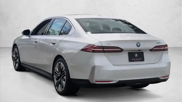 2027 BMW i5 eDrive40
