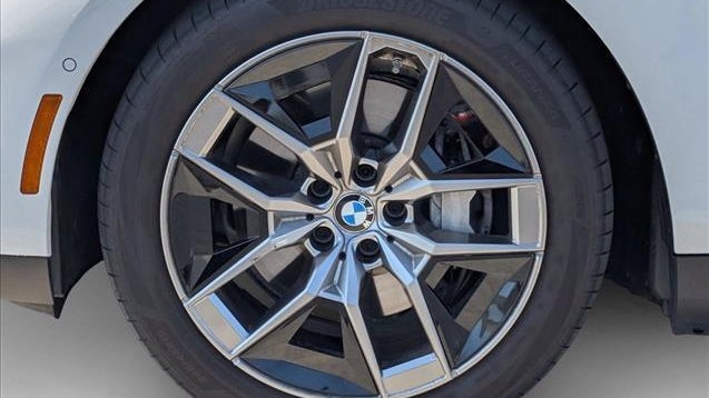 2026 BMW i5 eDrive40