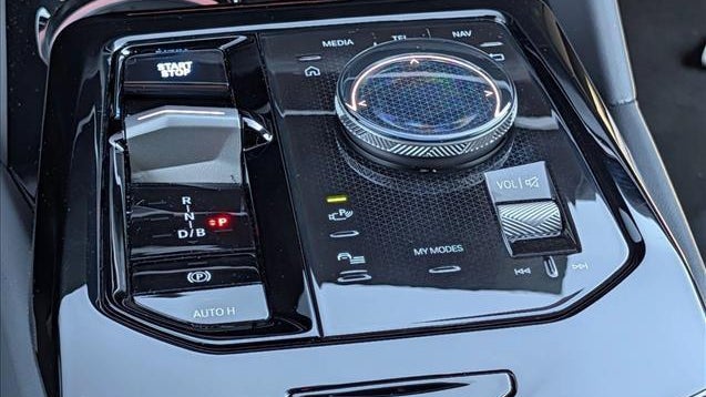 2026 BMW i5 eDrive40