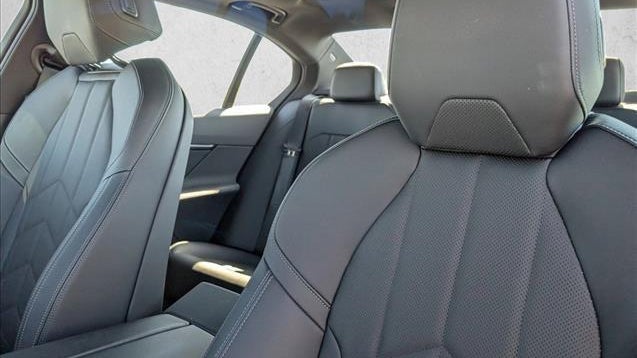 2026 BMW i5 eDrive40