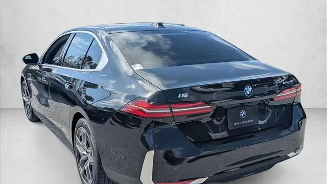 2026 BMW i5 eDrive40