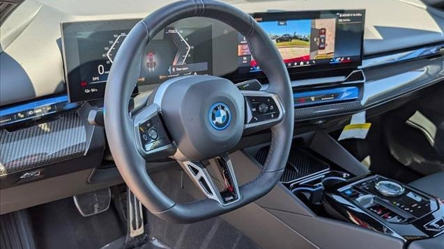 2026 BMW i5 eDrive40