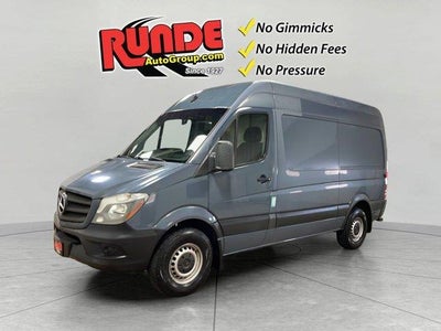 2018 Mercedes-Benz Sprinter Worker 4X2 2500 3DR 144 In. WB Cargo Van