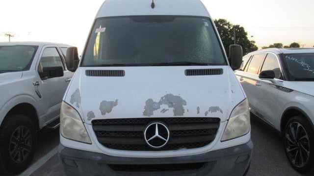 2013 Mercedes-Benz Sprinter 2500