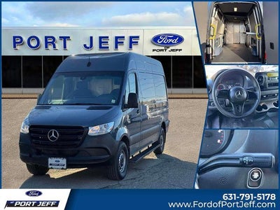 2019 Mercedes-Benz Sprinter 4X2 2500 3DR 144 In. WB Cargo Van (3.0L V6)
