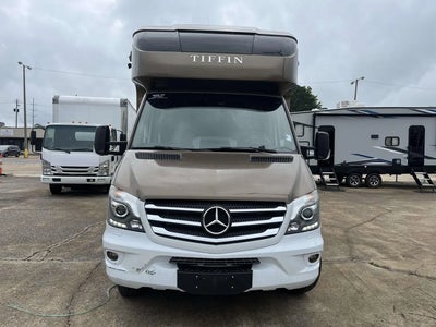 Photo of a 2016 Mercedes-Benz Sprinter 4X2 3500 2DR 170 In. WB DRW Chassis for sale