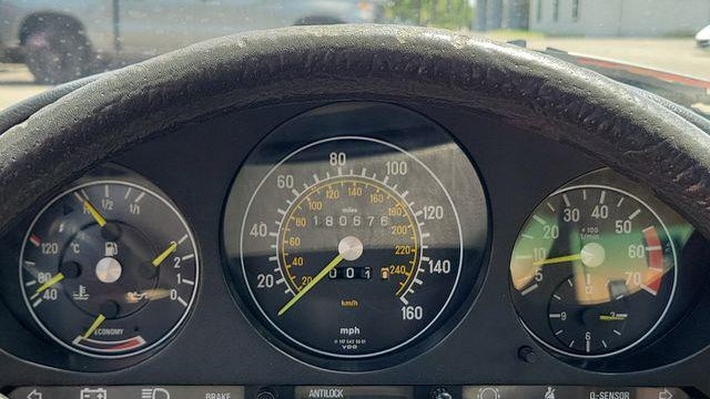1985 Mercedes-Benz 380-Class 380 SL