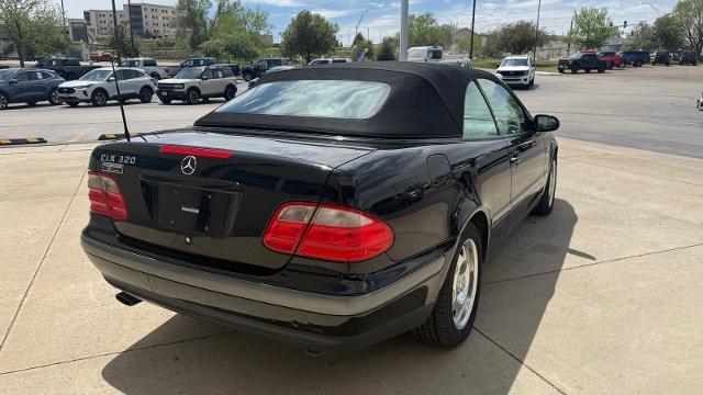 1999 Mercedes-Benz CLK-Class - $7,495