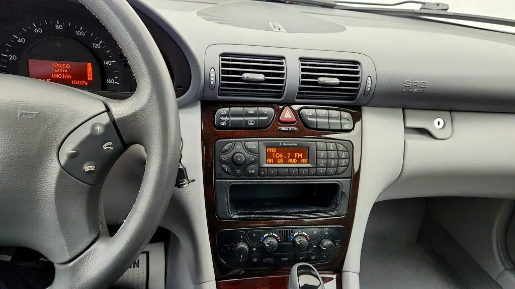 2003 Mercedes-Benz C-Class C 240
