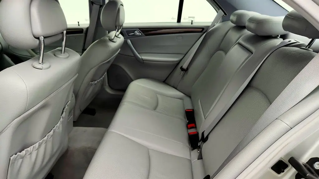 2003 Mercedes-Benz C-Class C 240