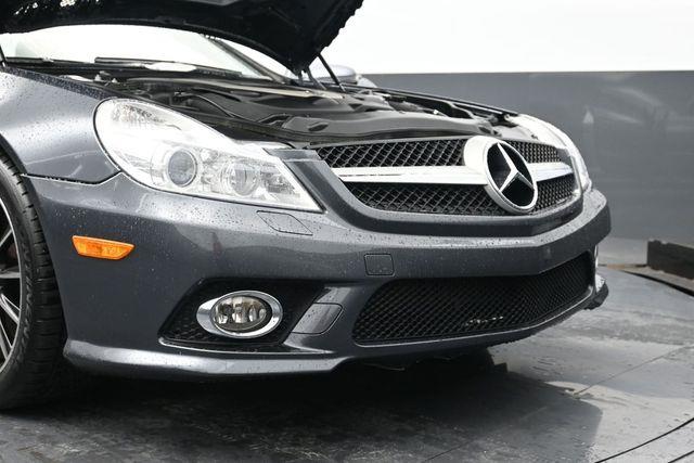 2009 Mercedes-Benz SL-Class - $14,887