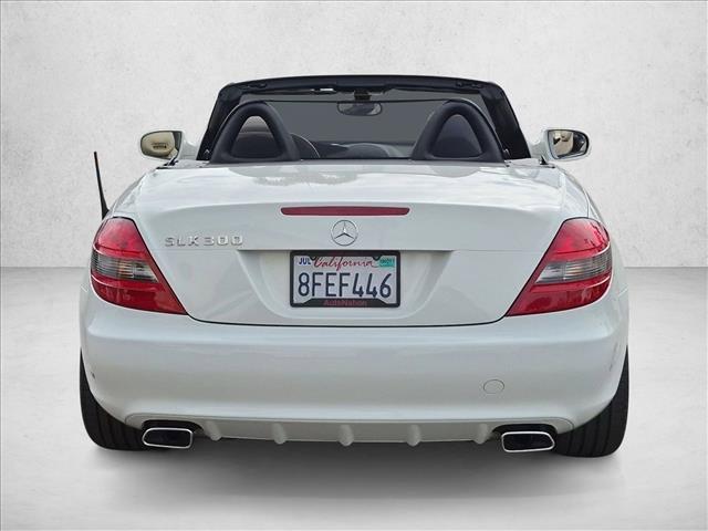 2010 Mercedes-Benz SLK-Class - $26,036