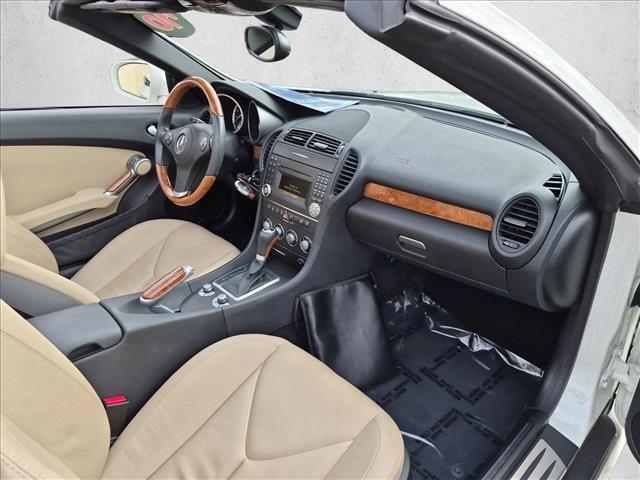 2010 Mercedes-Benz SLK-Class - $26,036