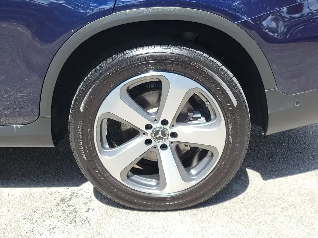 2019 Mercedes-Benz C-Class - $18,939