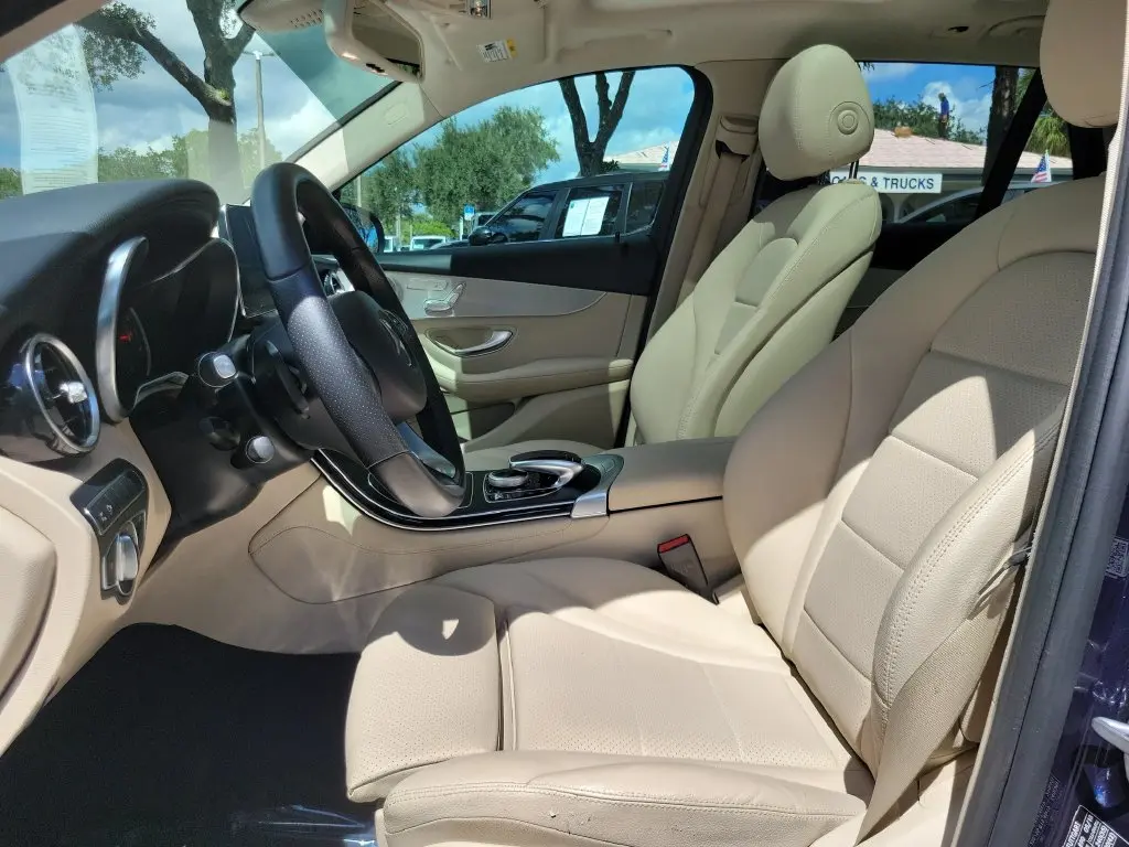 2019 Mercedes-Benz C-Class - $18,939