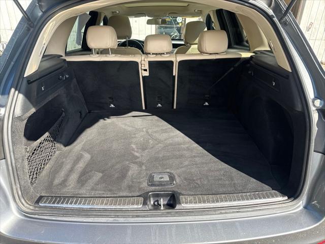 2019 Mercedes-Benz C-Class - $19,488