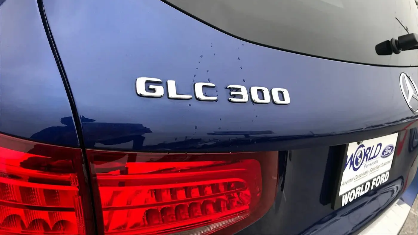 2017 Mercedes-Benz GLC GLC 300