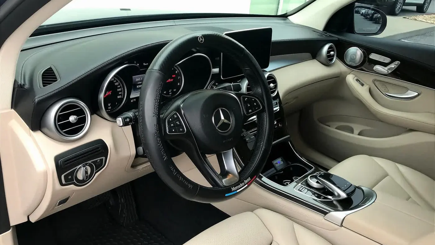 2017 Mercedes-Benz GLC GLC 300