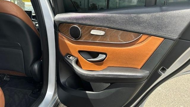 2019 Mercedes-Benz GLC GLC 300