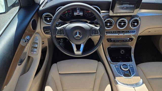 2018 Mercedes-Benz GLC GLC 300