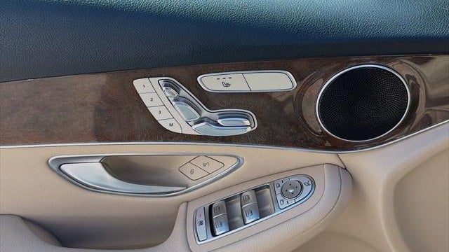 2019 Mercedes-Benz GLC GLC 300