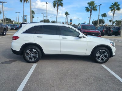 2017 Mercedes-Benz GLC GLC 300 4DR SUV