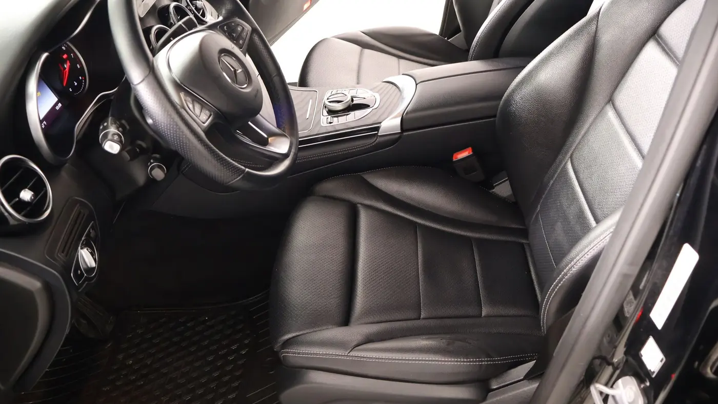 2019 Mercedes-Benz GLC GLC 300