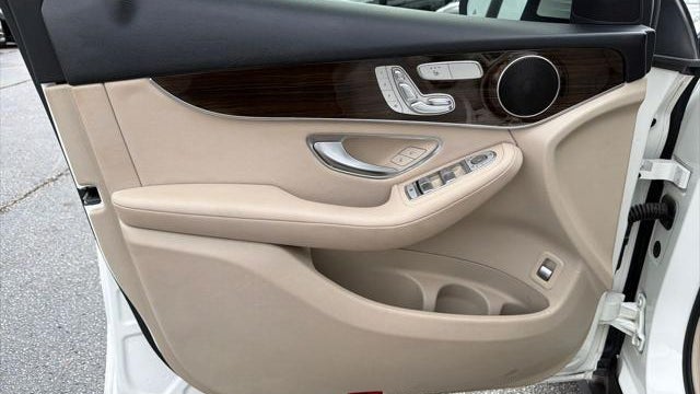 2019 Mercedes-Benz GLC GLC 300