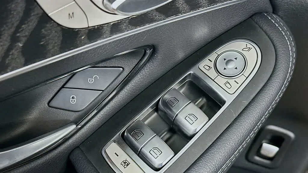 2018 Mercedes-Benz GLC GLC 300