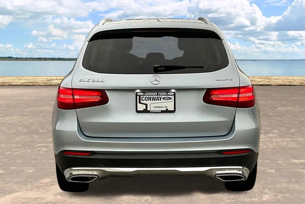 2018 Mercedes-Benz C-Class - $17,950