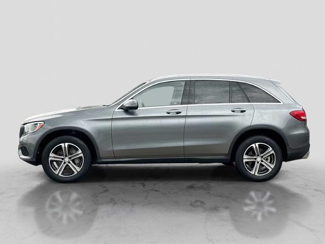 2016 Mercedes-Benz C-Class - $10,275