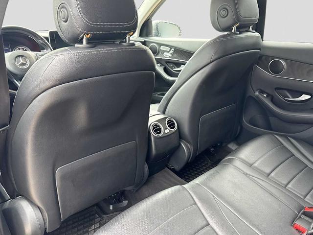 2016 Mercedes-Benz C-Class - $10,275