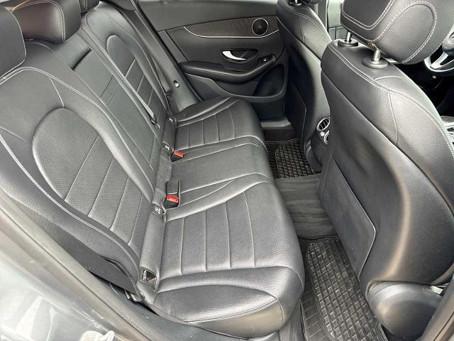 2016 Mercedes-Benz C-Class - $10,275