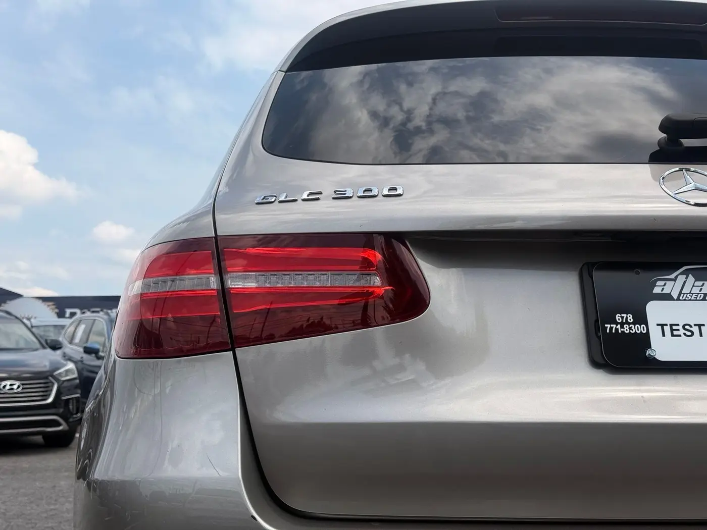 2019 Mercedes-Benz C-Class - $18,286
