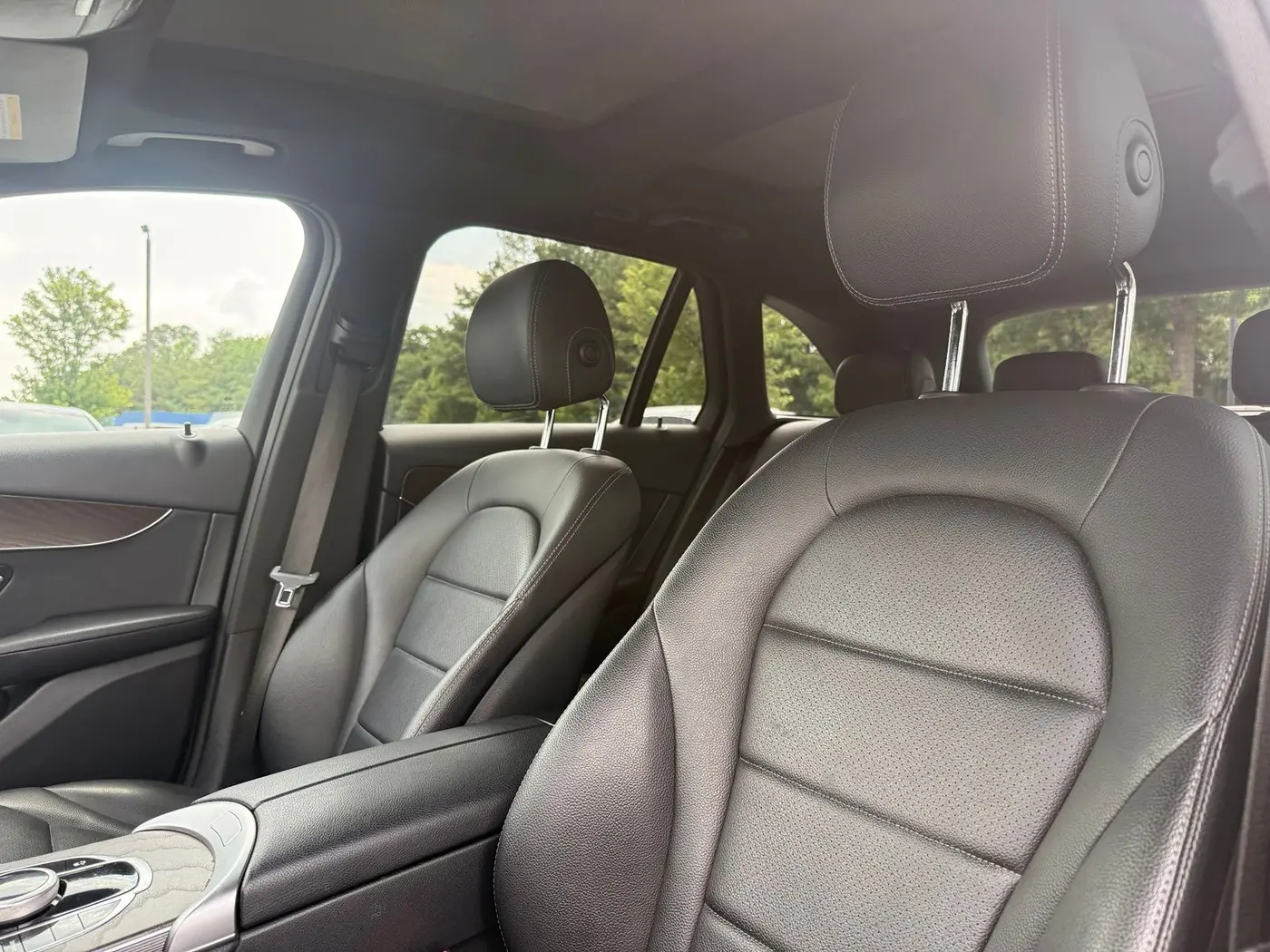 2019 Mercedes-Benz C-Class - $18,286