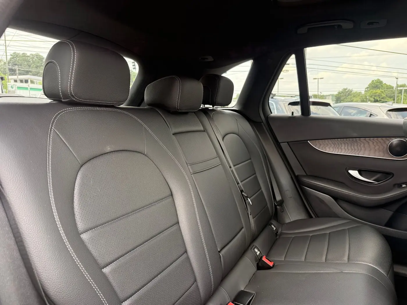 2019 Mercedes-Benz C-Class - $18,286