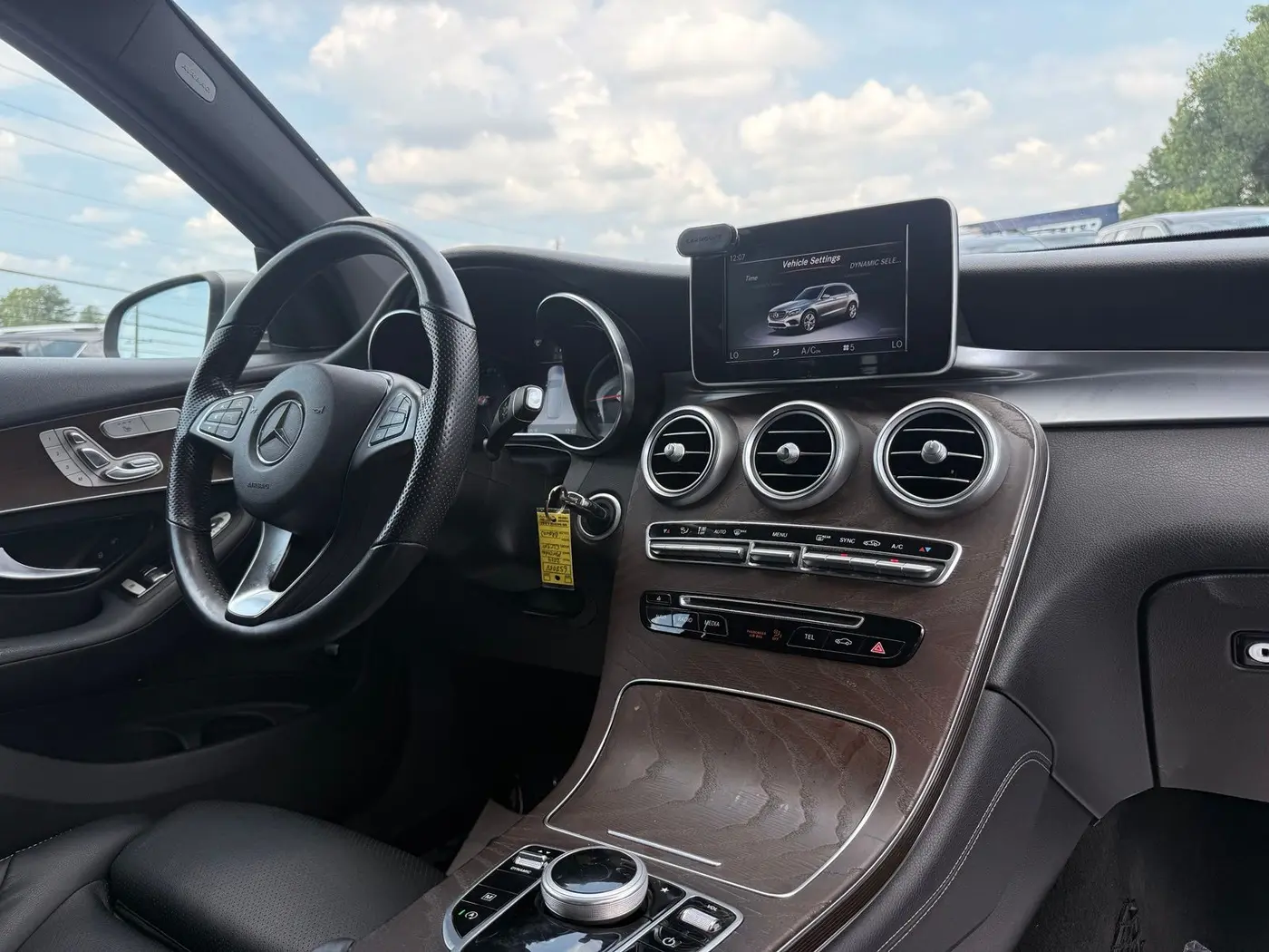2019 Mercedes-Benz C-Class - $18,286
