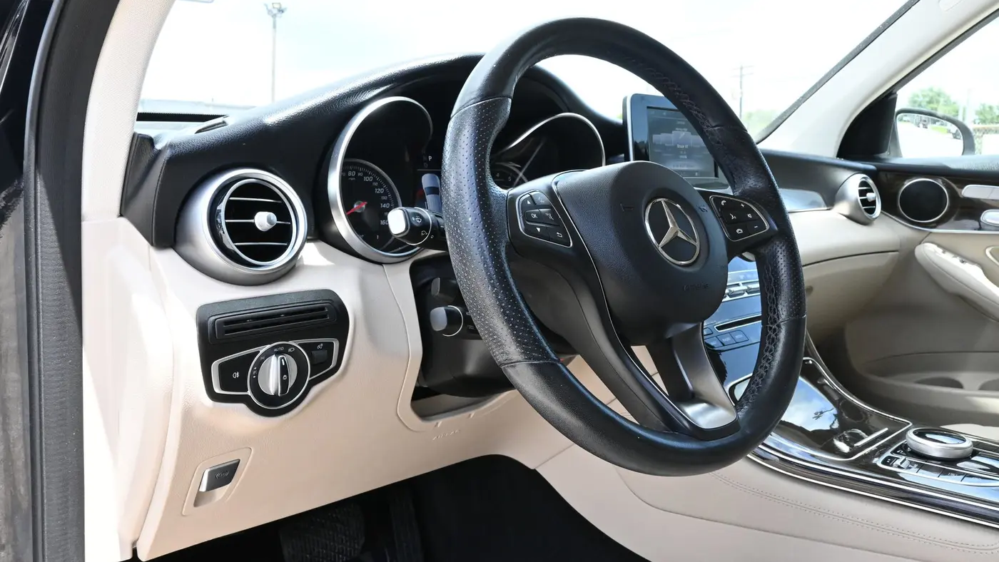 2019 Mercedes-Benz GLC GLC 300 4MATIC