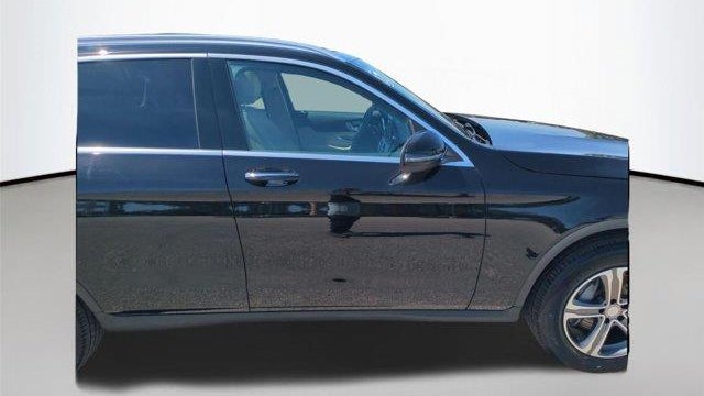 2017 Mercedes-Benz GLC GLC 300 4MATIC