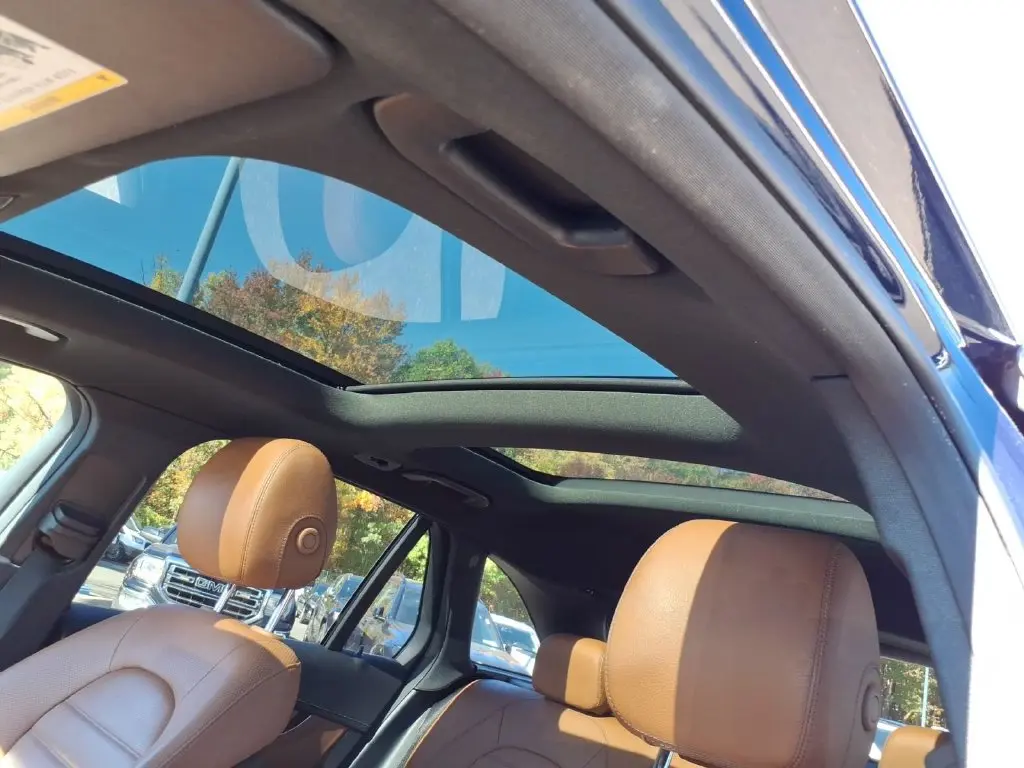 2018 Mercedes-Benz C-Class - $17,390
