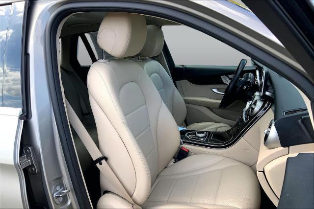 2019 Mercedes-Benz GLC GLC 300 4MATIC — photo 1 of 12