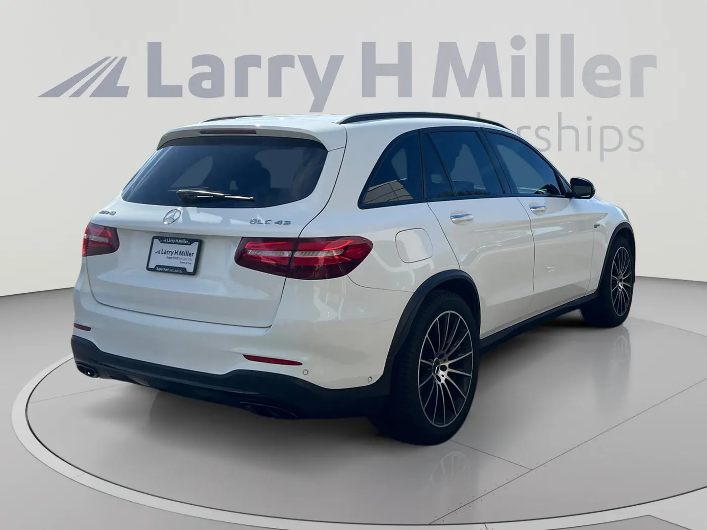 2018 Mercedes-Benz C-Class - $19,778