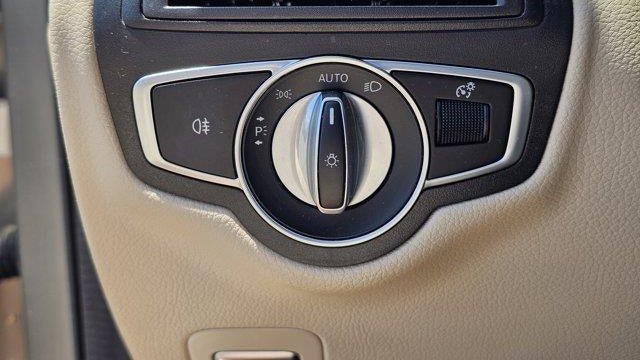 2020 Mercedes-Benz GLC GLC 300
