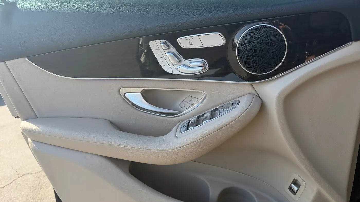 2020 Mercedes-Benz GLC GLC 300 4MATIC