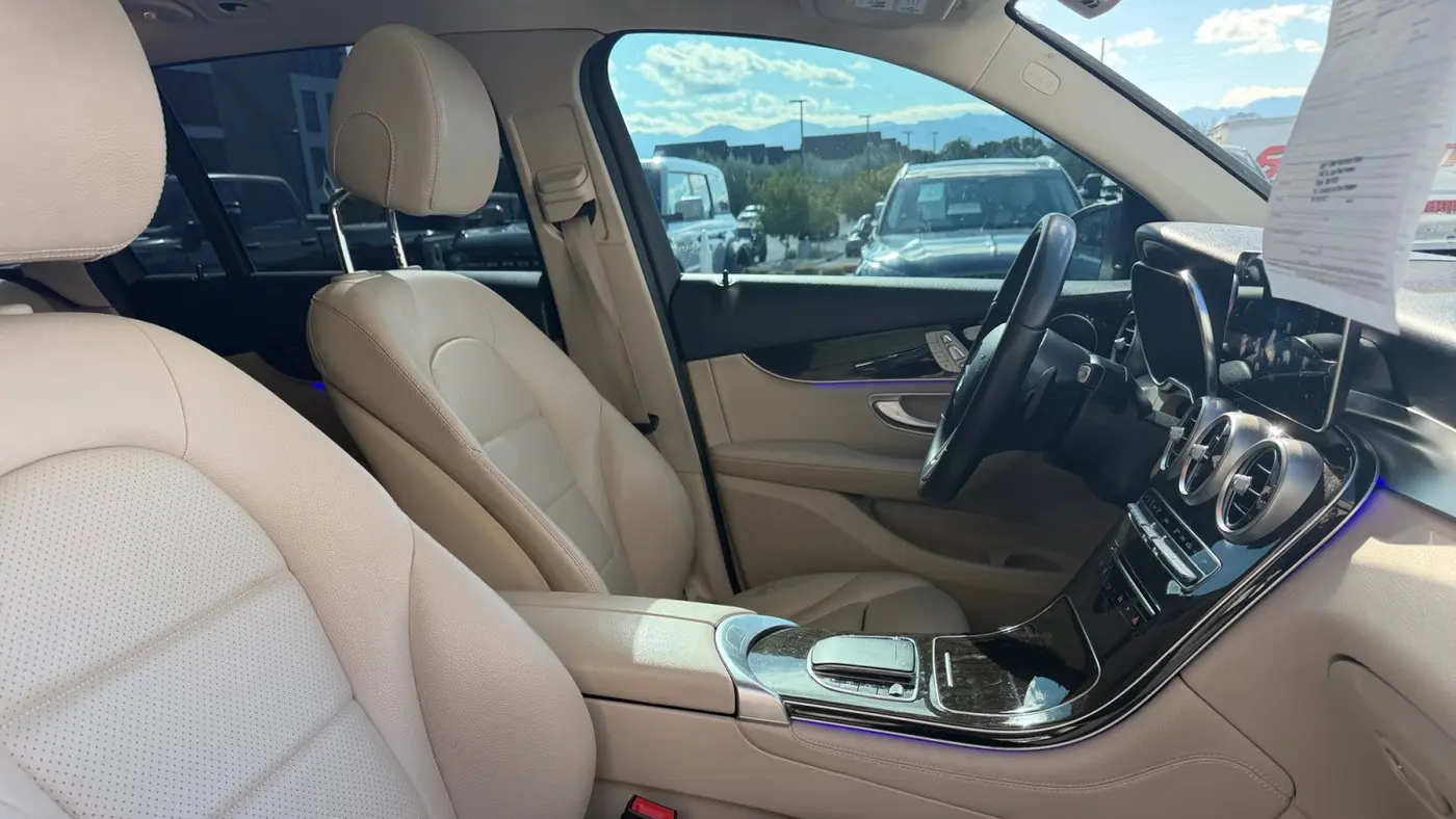 2020 Mercedes-Benz GLC GLC 300 4MATIC