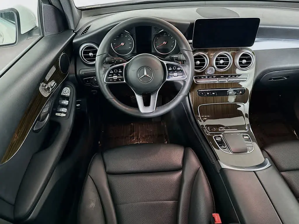 2020 Mercedes-Benz C-Class - $19,490