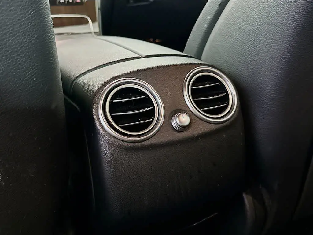 2020 Mercedes-Benz C-Class - $19,490