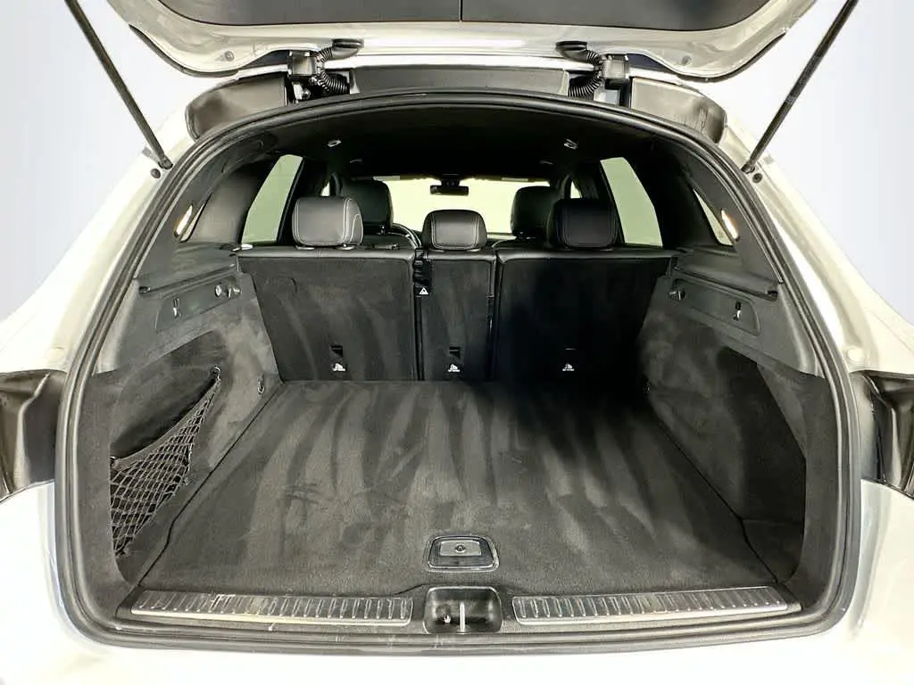 2020 Mercedes-Benz C-Class - $19,490