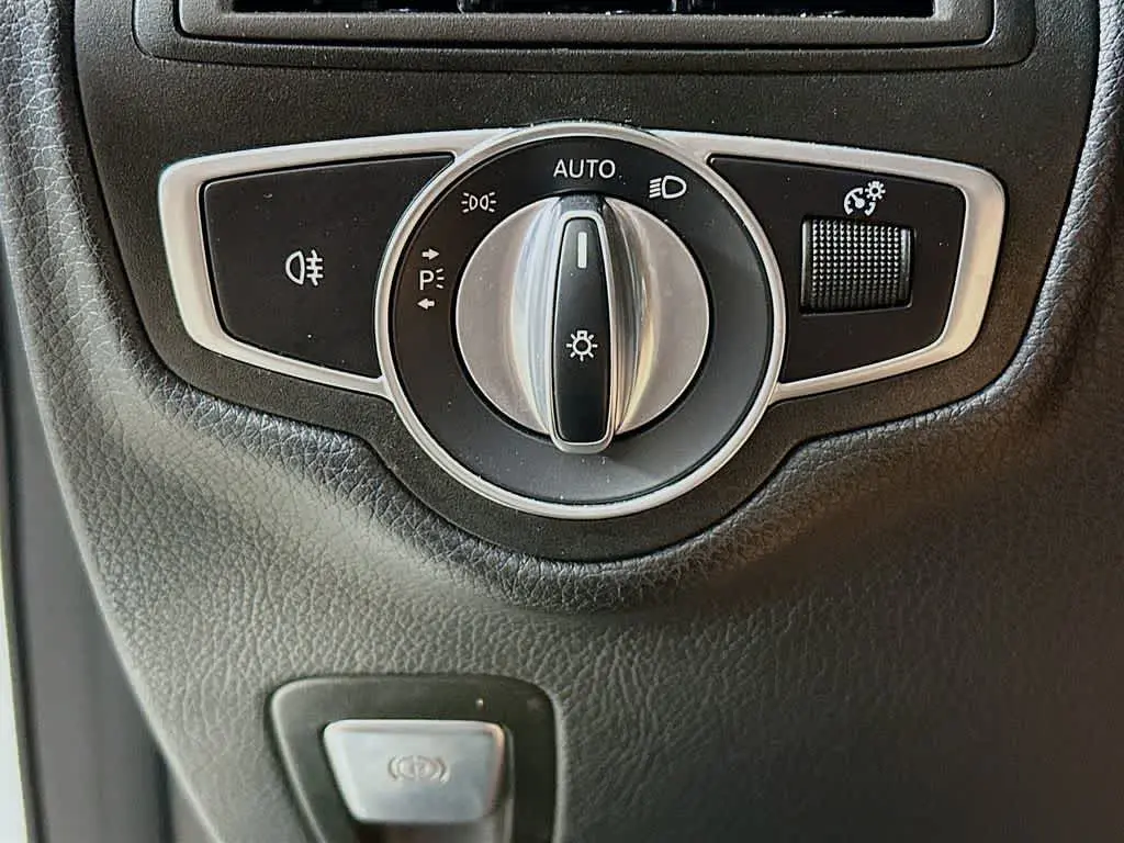 2020 Mercedes-Benz C-Class - $19,490
